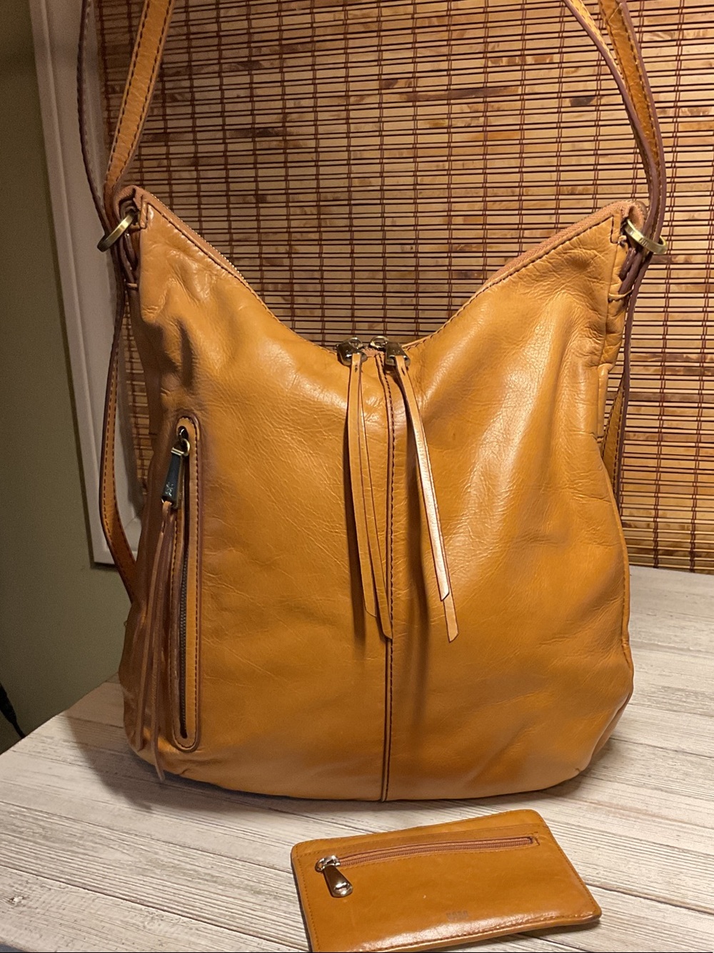 HOBO Merrin Convertible Backpack Shoulder bag Honey with wallet